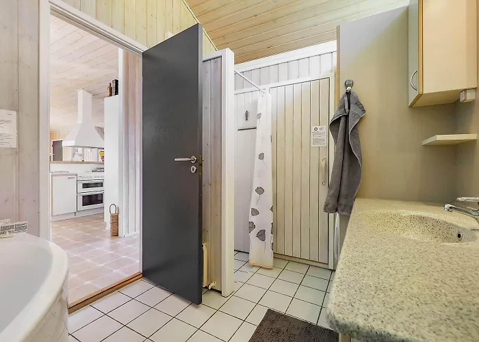 40531-juelsminde-pot-strandby-123 * Sonderby (Midtjylland)